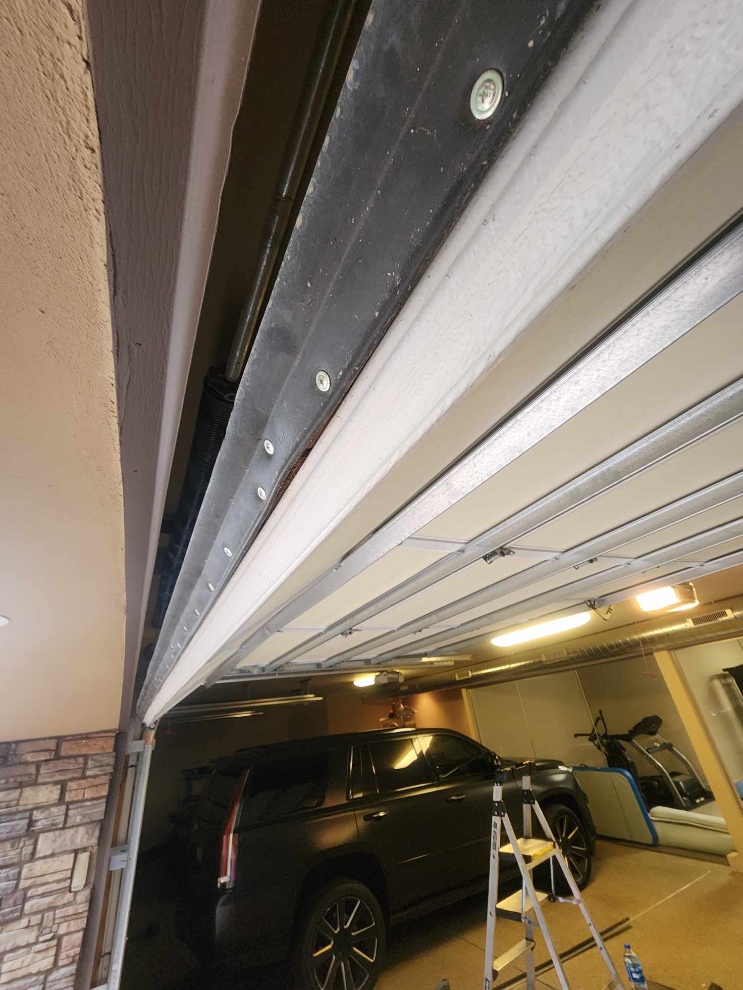 Arizona Garage Door Repair Guru business image in Scottsdale, Arizona