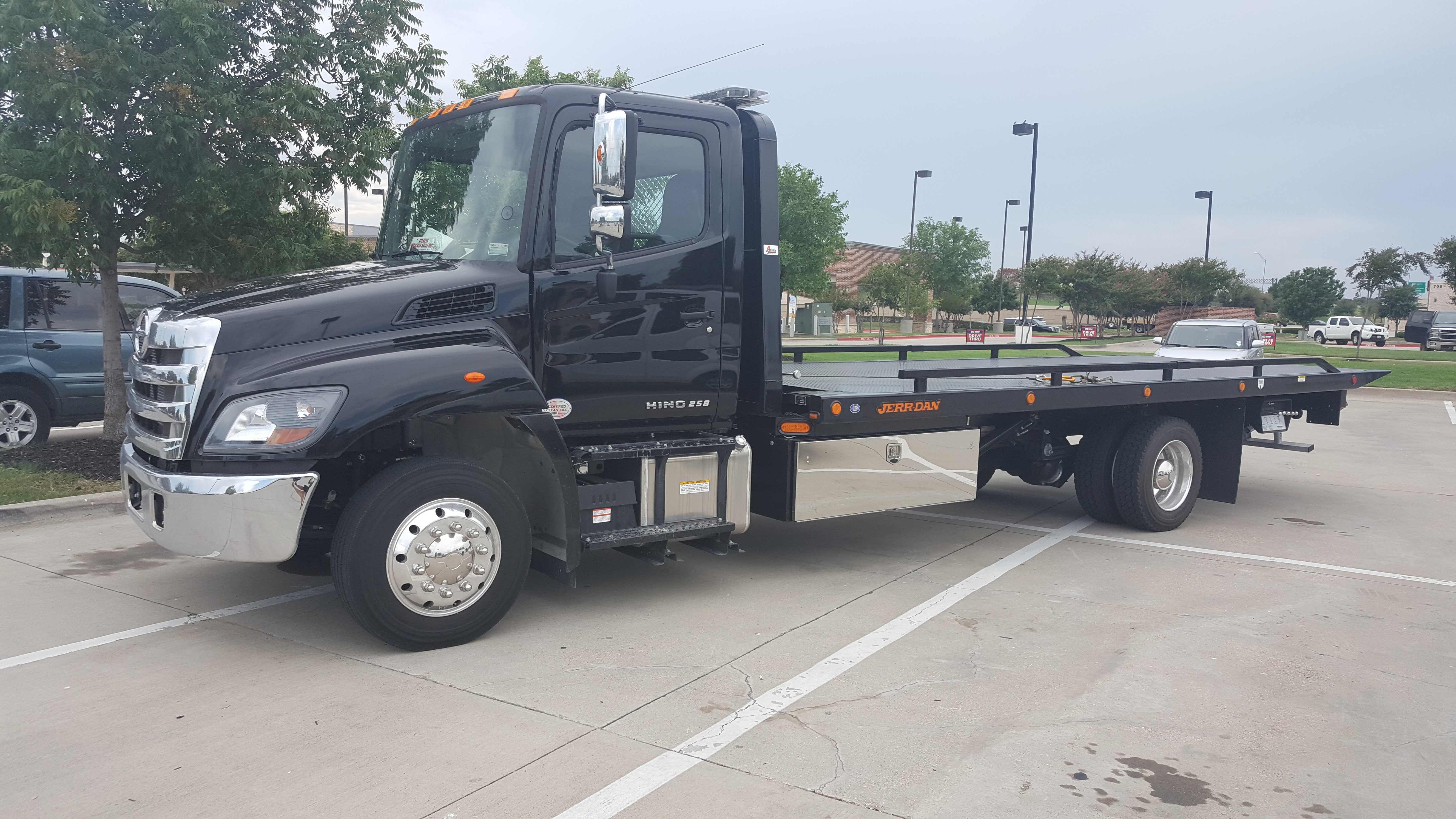 Dallas Towing Service & Roadside Aassistance business image in Dallas, TX